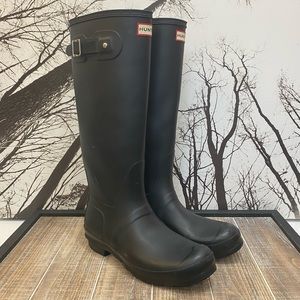 Hunter Women’s Black Rubber Rain Boots Matte Original Tall Size US 10